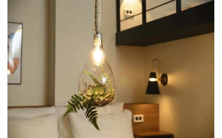 【ふるさと納税】ハンギングライト BOTANIC HANGING LIGHT L 〈 吊り下げ ライト ランプ 照明 LED インテリア ハンギングライト おしゃれ 植物 グリーン カフェ 北欧 ナチュラル レトロ ヴィンテージ ボタニカル 寝室〉