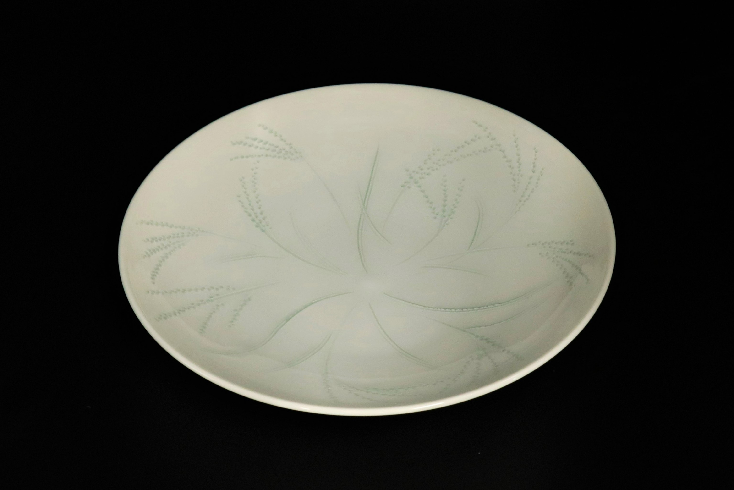 【ふるさと納税】君津榮窯 芒文鉢 8寸（約24cm） ブルー | 電子レンジ 食洗器 使用可 菓子鉢 きみつさかえがま 星野榮一 ほしのえいいち 工芸品 君津市 きみつ 千葉県