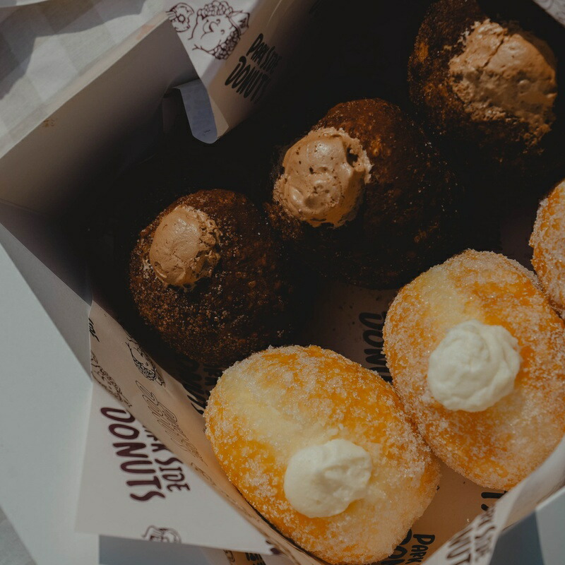 【ふるさと納税】＼王様のブランチで紹介されました／PARK SIDE DONUTS（パークサイドドーナツ）チーズ＆チョコ 6個BOX スイーツ ドーナッツ おやつ デザート お菓子 お土産 おみやげ ご褒美 贅沢 ギフト プレゼント 贈り物 取り寄せ｜東京都世田谷区