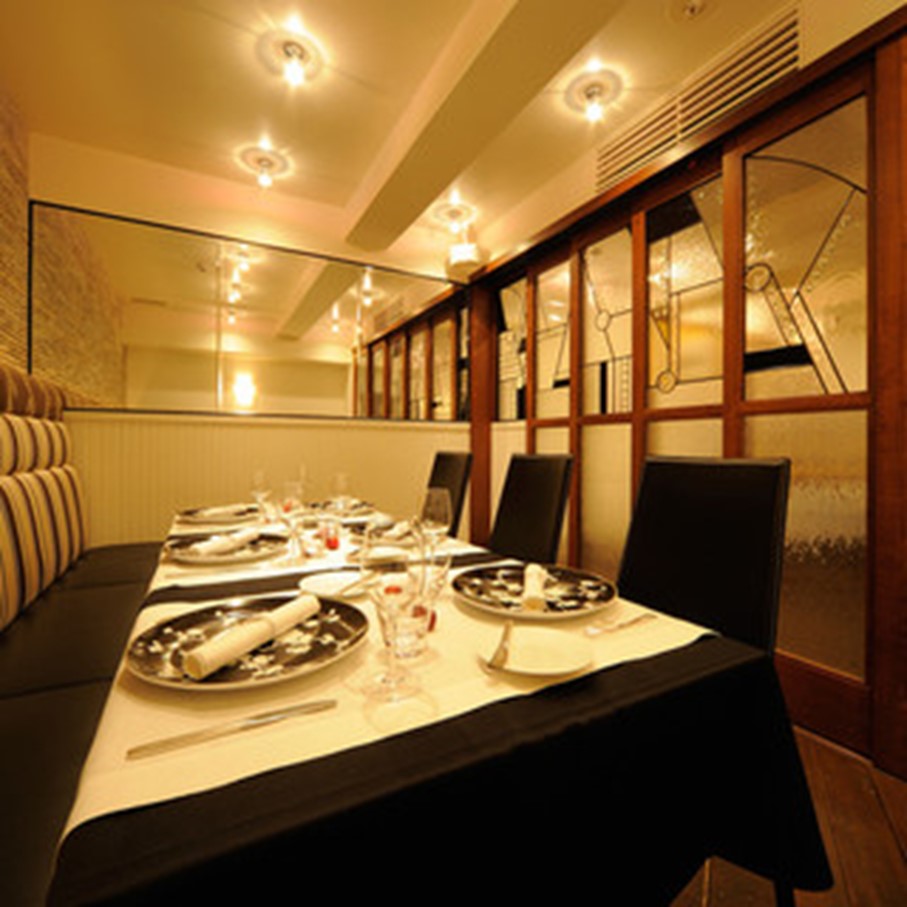 楽天市場 ふるさと納税 ミシュラン東京14年連続1ツ星 レザンファンギャテ ランチペアお食事券 代官山の裏路地にたたずむフレンチレストラン 東京 都渋谷区