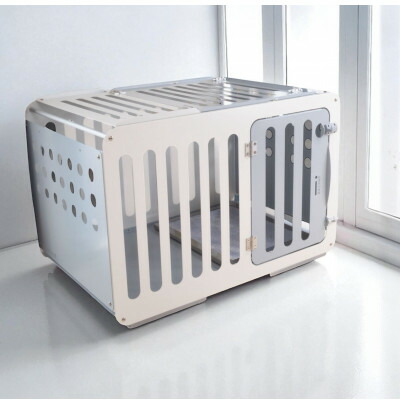 【ふるさと納税】軽銀製犬用伏せ篭 御膳上等愛玩動物倶楽部「i100」天版キャスター付き添い人【白いこと×ともし火薄墨色】【1688607】