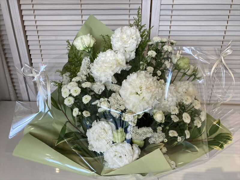 【ふるさと納税】【定期便６ヵ月】月命日活け花取りあわせる S大きさ ６ヵ月年代順の継続でお届け【 神奈川県 小田原市 】