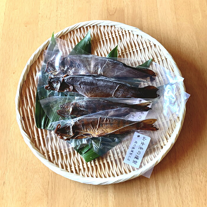 【ふるさと納税】【白米・ビールのお供に!】南足柄市の川魚の燻製Aセット【ギフト プレゼント 贈り物 お返し おいしい まとめ買い ヤマメ ニジマス 山女魚 虹鱒 神奈川県 南足柄市 】|神奈川県南足柄市