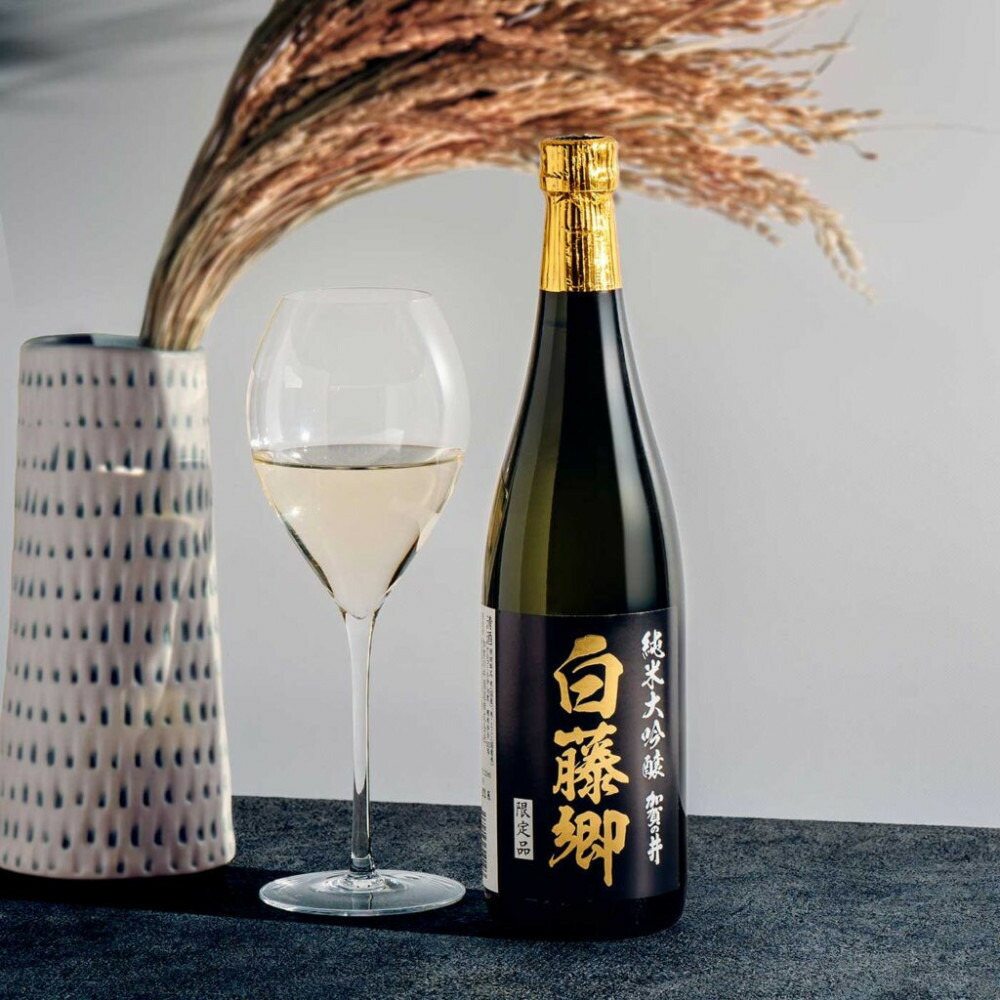 【ふるさと納税】幻の米「白藤」で醸した 純米大吟醸　白藤郷　720ml | 日本酒 お酒 さけ ギフト人気 おすすめ 送料無料