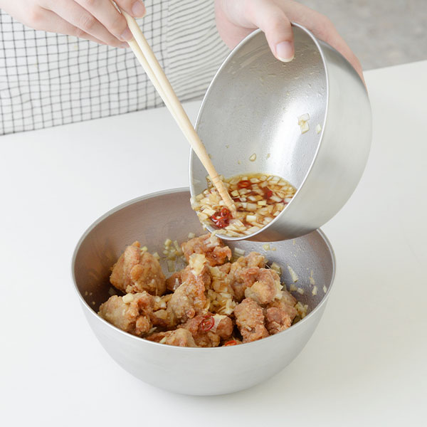 【ふるさと納税】キズが目立ちにくいステンレスボウル&プレート&ザル9点セット燕三条製キッチンツール【020P104】