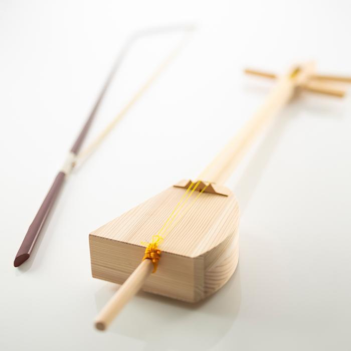 和胡弓(左利き用)紫檀棹，弓付き 楽天市場】【国産木材を使用した和楽器】和胡弓（わこきゅう