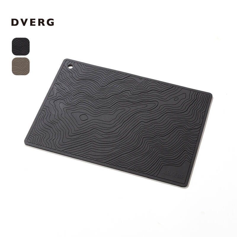 【ふるさと納税】DVERG Topographic Pot Mat（黒いこと／赤銅色）【上滑り打ちきり 赤ちょうちん引っ敷き 引っ敷き 鍋敷き 水洗いする 水切り引っ敷き アウトドアグッズ 余暇 難民キャンプ ドベルグ】