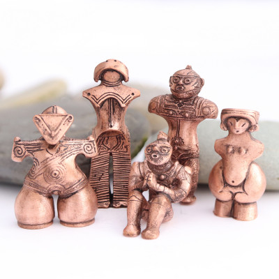 【ふるさと納税】【縄文アクセサリーDo goods】純銅製 国宝土偶5体ミニオブジェ 659-924【配送不可地域：離島】【1534382】