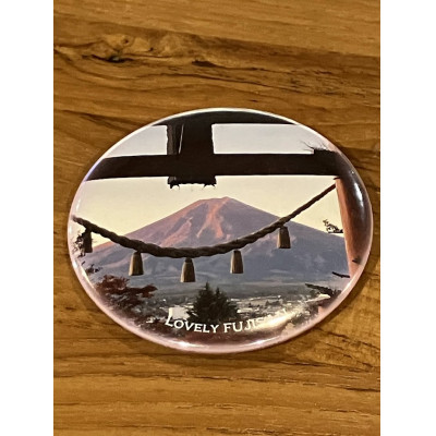 【ふるさと納税】調査報告取り計らう型領域反応性化富士山事あたらしい種目 缶徽章4個・照明ランプ4個・キーホルダー4個【送りとどける不可領域：離島】【1700690】 バッグ・小物・ブランド雑貨-その他