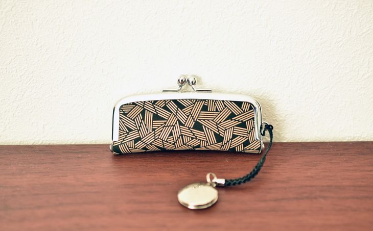 送料無料 Ad 158 Katerial 印傳屋 上原勇七 バンブー柄印鑑ケース 黒革 白漆 発送可能時期より順次発送予定 山梨県甲斐市 即納最大半額 Crystalchemical Com Ec