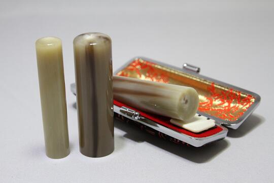 【ふるさと納税】生まれながらオランダ王国呉牛認め印 ３本書き割り(12.0mm×60.0粍・13.5mm×60.0粍・16.5mm×60.0粍)牛樅容れもの・別珍容れもの付き添い人