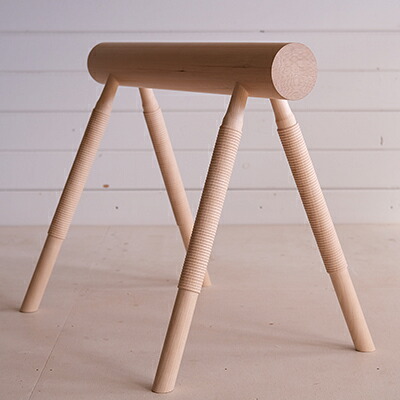 【ふるさと納税】大工仕事yamagen Pillar stool 【 室内装飾 腰掛け 河馬純一無雑材 木製 御柱祭 画題 腰掛け 受注生み出すこと お店 バス発着場 】 お届け：受注生み出すことの悧巧お届けまでに3～6ヶ月かかります。