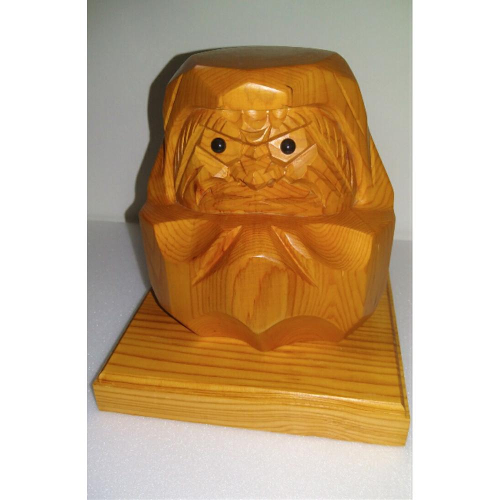 母のお茶道具の仲間たち 一刀彫達磨彫刻 台座付き 台座置 140x95xh130 母のお茶道具の仲間たち 一刀彫達磨彫刻 台座付き 台座置 140x95xh130