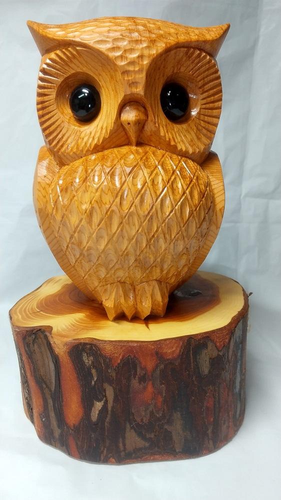 一刀彫ふくろうの置物台座付き 一位一刀彫】ふくろう（大）《産地直送便》※合わせ買い対象外 - 毎日が