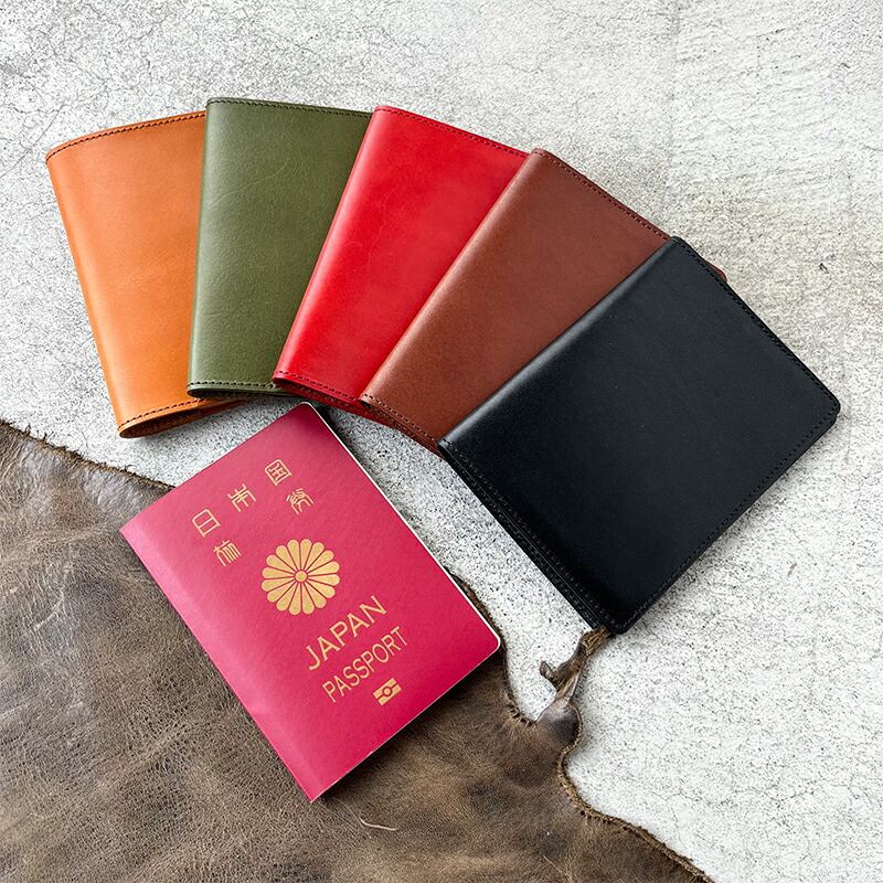 楽天市場】本革 二つ折りパスポートケース カード入れ 革 レザー