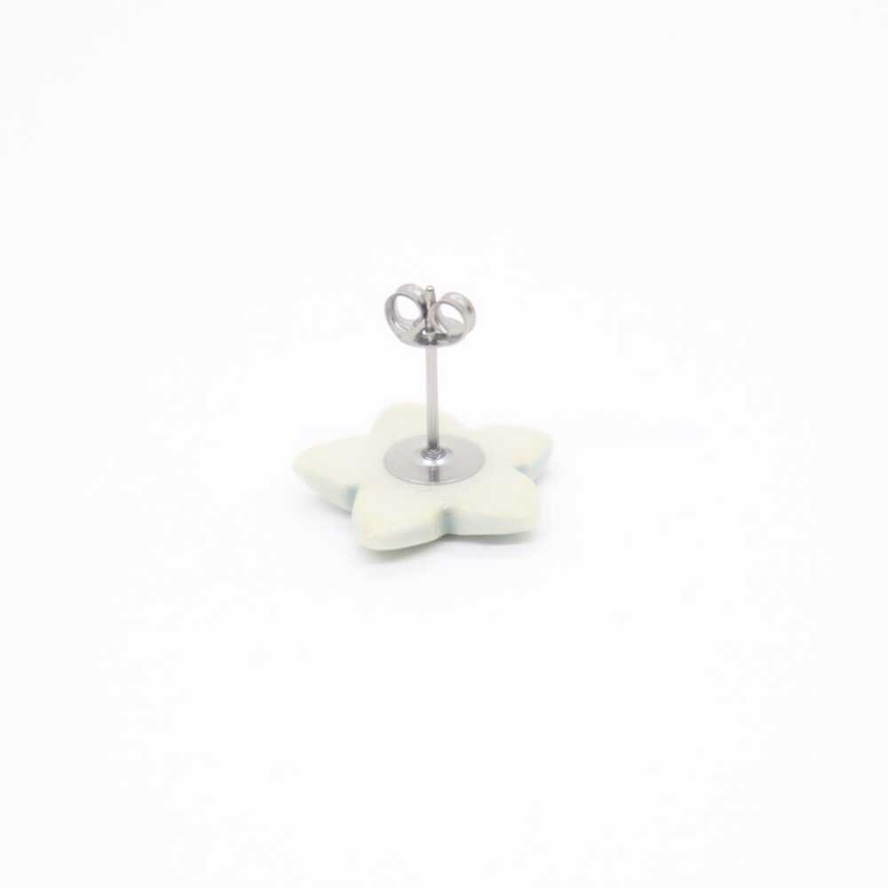 【ふるさと納税】【美濃焼】 ききょう ピアス 水色 瑞浪市 / TILEmade タイル アクセサリー ハンドメイド[AZCD015]｜岐阜県瑞浪市