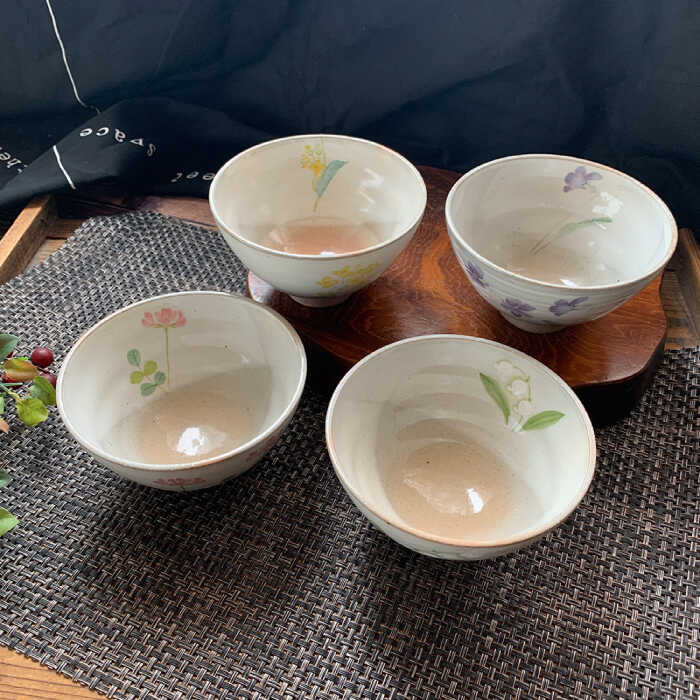 円 新発売の 花柄模様 お茶碗 4個セット 土岐市 食器 米 ご飯 Mdd006