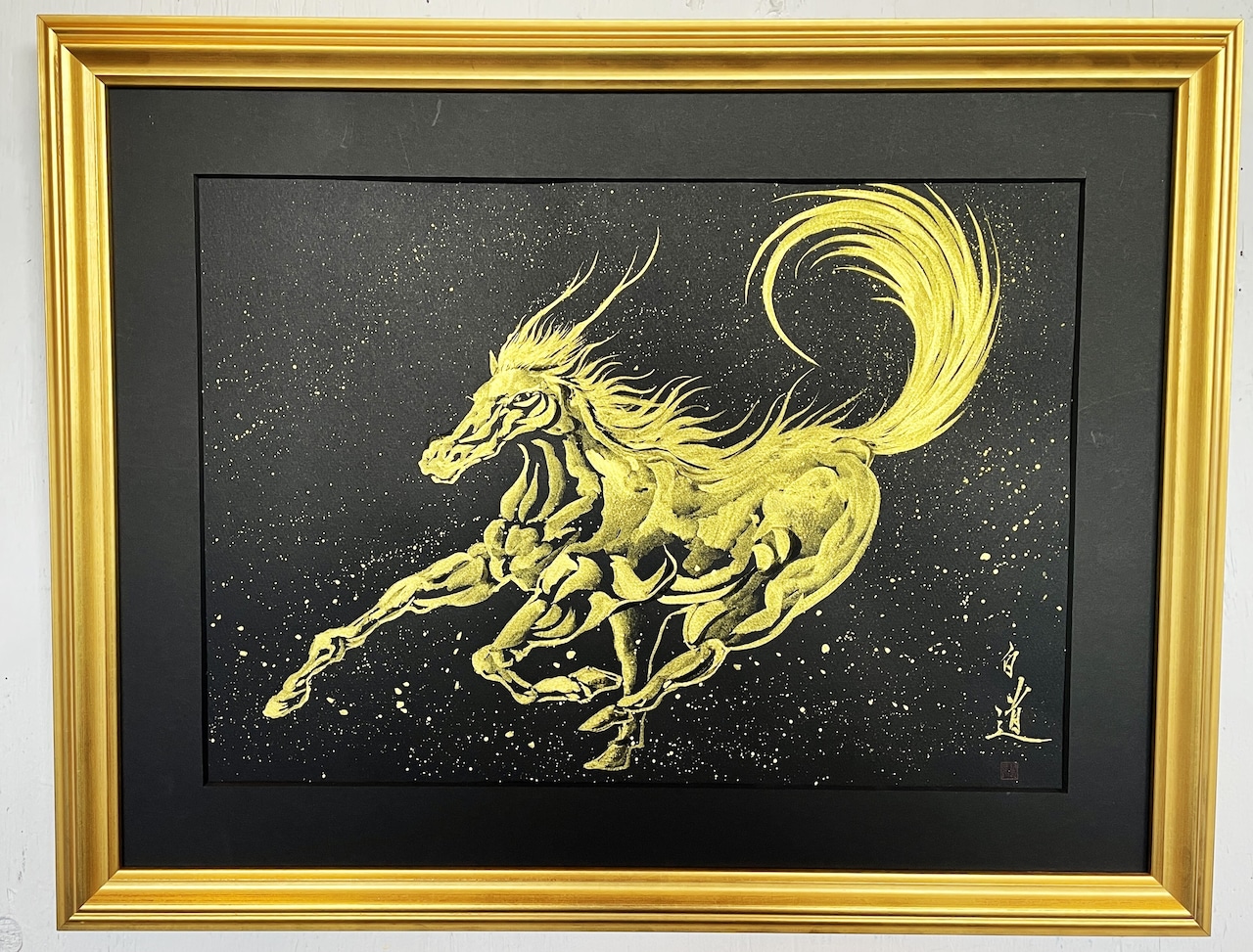 手描き 日本画 龍 モノクロ 金色 手描き 日本画 龍 モノクロ 金色 手描き 日本画 龍 モノクロ 金色