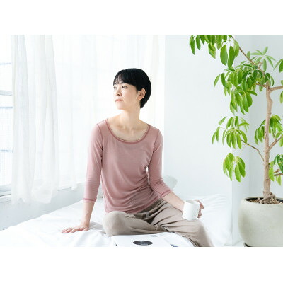 【ふるさと納税】【洗える/もの柔らかマシマロ原料品/植物染め】七分袖Uのど首はだ着 アカネサクラ色【1585474】