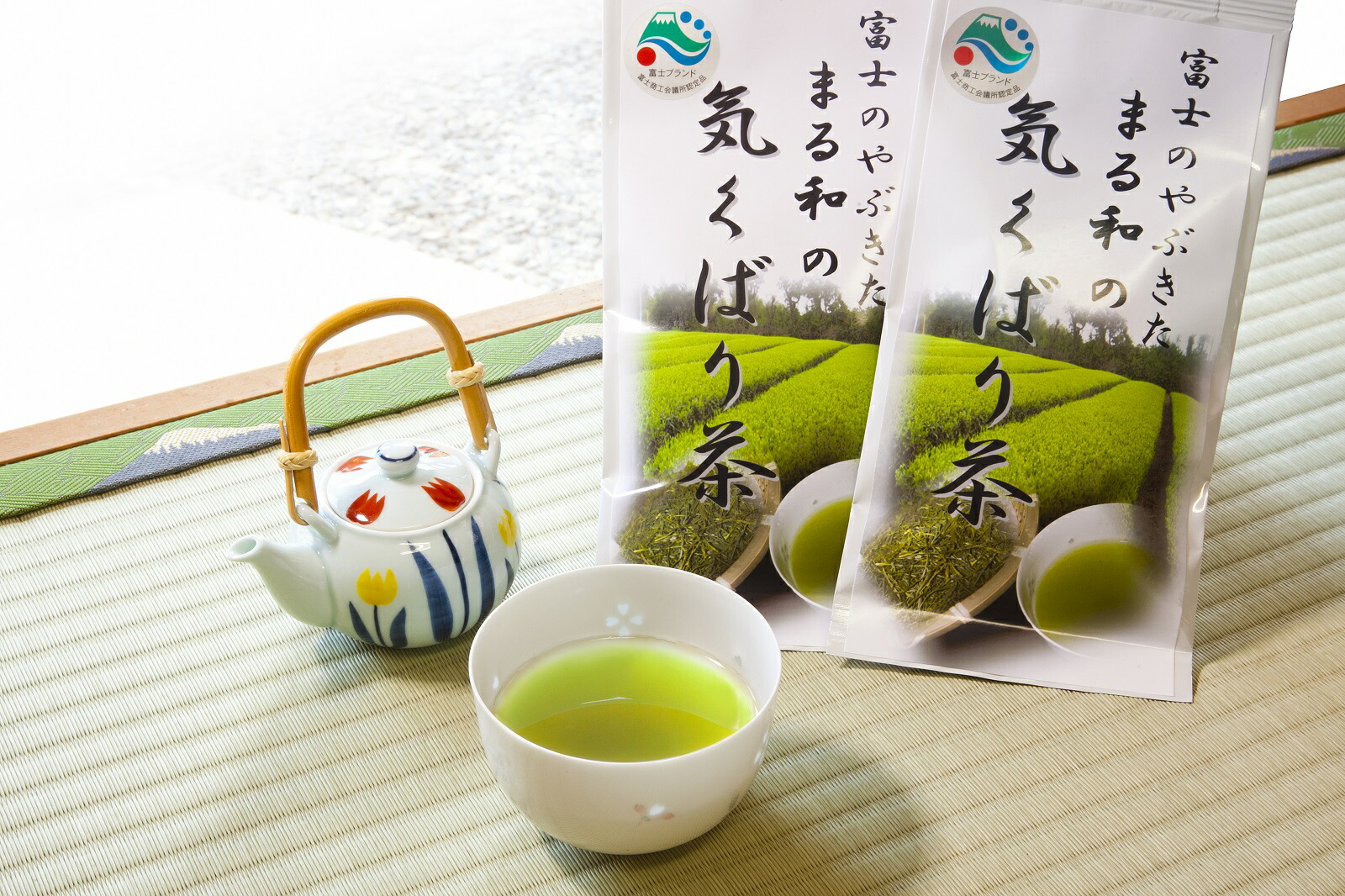 【ふるさと納税】まる和の気くばり茶 煎茶 100g × 1袋 茶葉 富士山麓 こだわり 美味しい お茶の葉 ギフト プレゼント 飲み物 富士のやぶ北茶 日本茶 緑茶 静岡茶 お茶葉 まる和秋山園 富士市 (1480) 5,920円