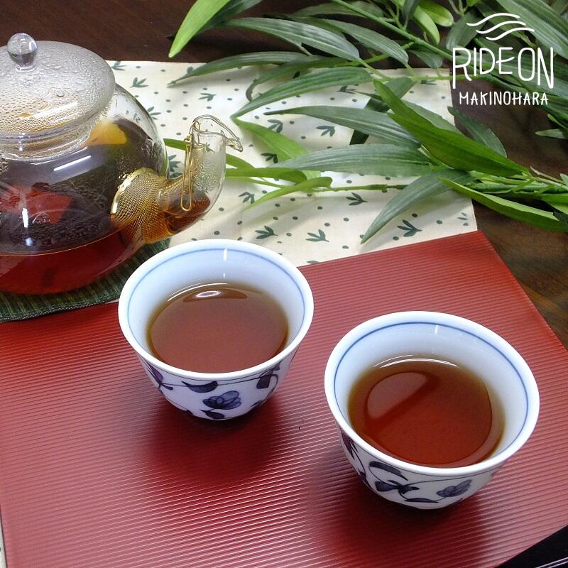 【ふるさと納税】 黒の秘密 黒烏龍発酵茶セット 毎日 お茶 ウーロン茶 ギフト プレゼント 贈り物 お取り寄せ 特産品 返礼品 牧之原市 静岡県