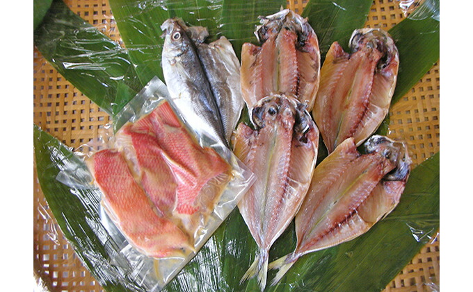 新作からsaleアイテム等お得な商品満載 伊豆直送 金目鯛 味噌漬3切 あじ干物5尾セット S2 Fucoa Cl