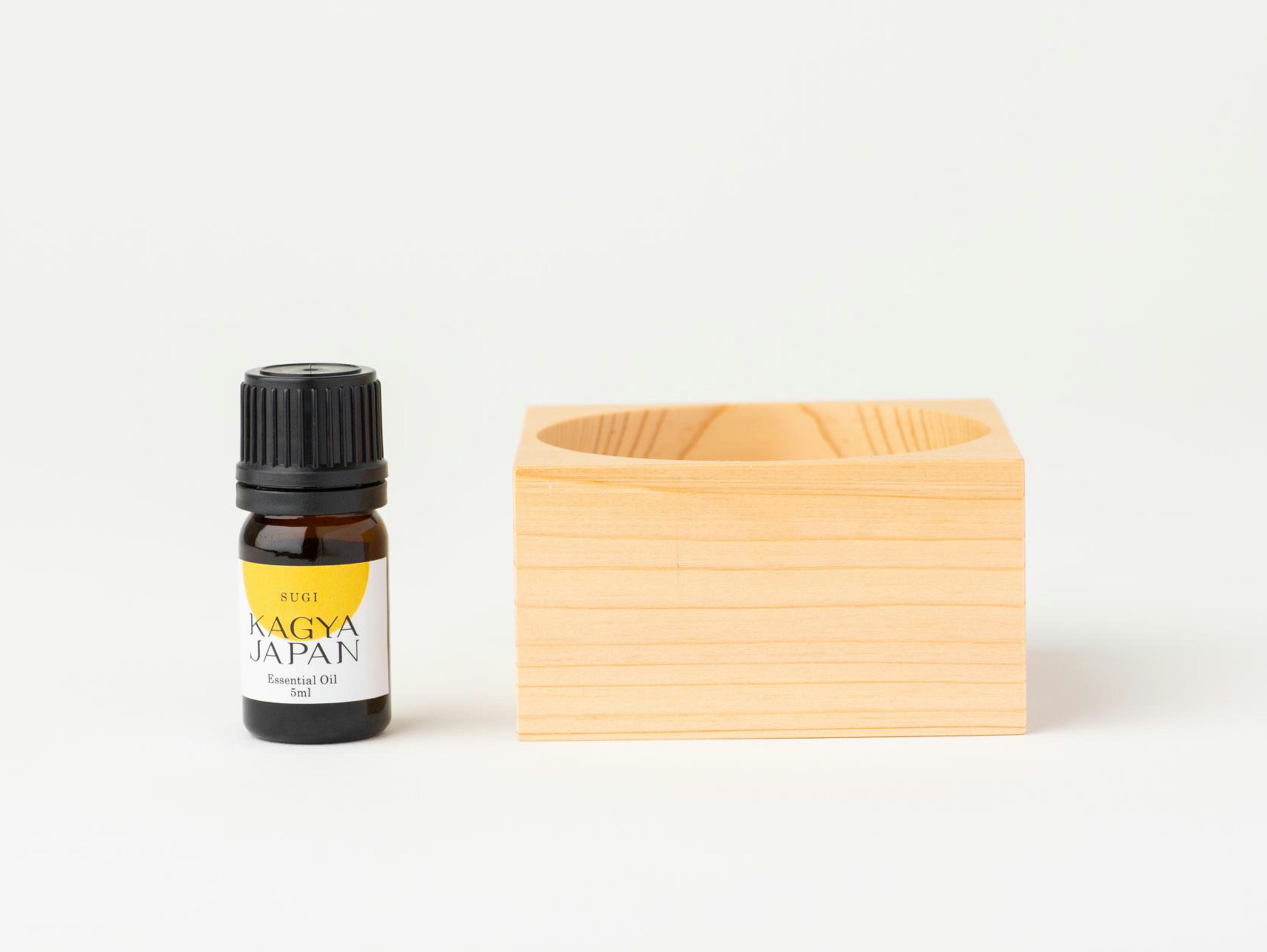 【ふるさと納税】KAGYA JAPAN エッセンシャルオイル5ml【SUGI】＆KAGYA事あたらしい ヒノキのディフューザー