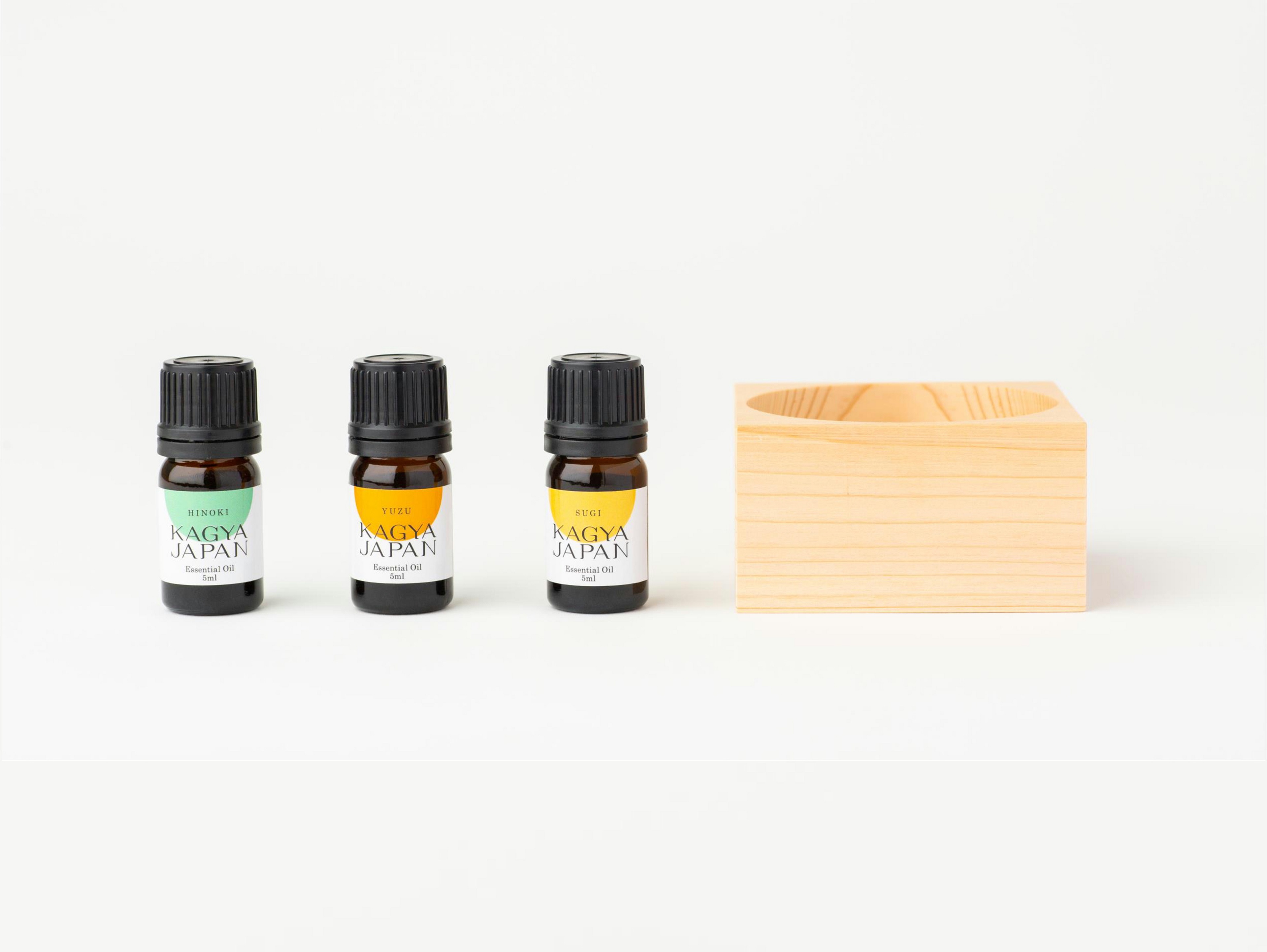 【ふるさと納税】70-2 KAGYA JAPAN　エッセンシャルオイル5ml　【SUGI】【HINOKI】【YUZU】3本セット＆KAGYAオリジナル ヒノキのディフューザー 45,000円