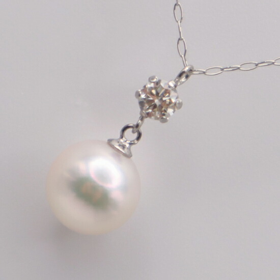 【ふるさと納税】1689　Ptあこや本真珠8.0mmup　ダイヤモンド0.15ct　ペンダントネックレス｜三重県伊勢市