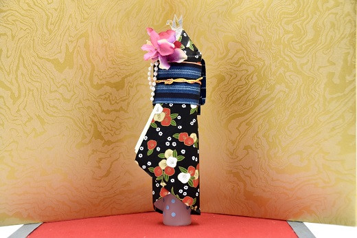 【ふるさと納税】松阪もめん柄和紙の着物ドールリウム＜アイリス＞スプレーカバー【うらら花】