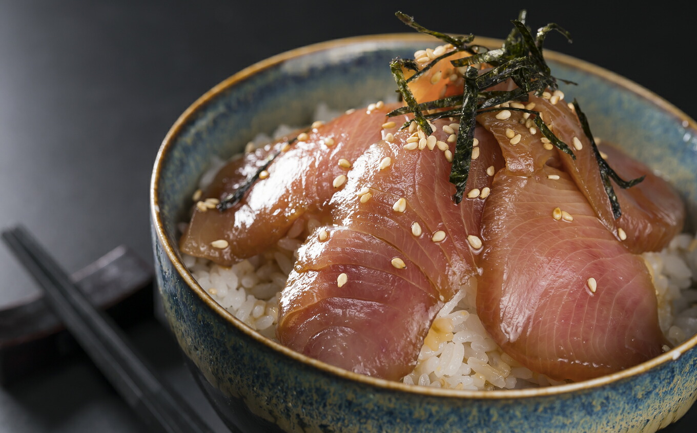 【ふるさと納税】OB-8生食用ブリ切り落とし大満足900gセット(150g×6パック)