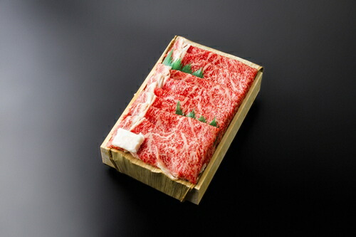 【ふるさと納税】特産松阪牛　ロース　すき焼用　800g／冷蔵　朝日屋　ふるさと納税　牛肉　松阪肉　七保牛　名産　ブランド　三重県　大紀町