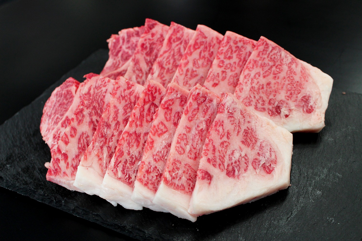 定価の88％ＯＦＦ 松阪牛 特選 ロース 焼肉 500g B-42 冷凍 瀬古食品