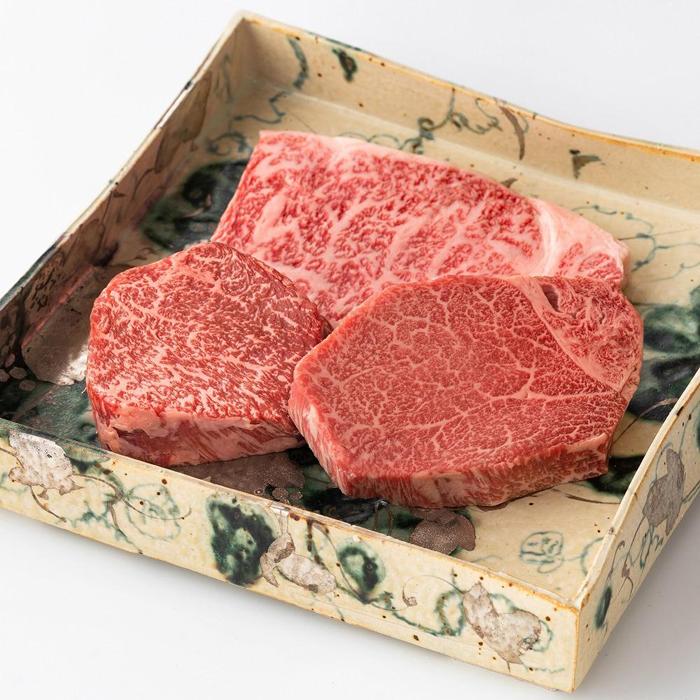 【ふるさと納税】近江牛 サーロインステーキ 300ｇ(150ｇ×2)
