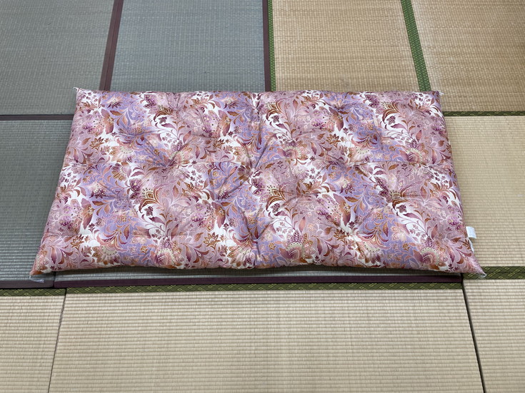 【ふるさと納税】極上純綿 もめん布団 掛敷セット (みやび柄・赤) 日本製 ふとんのワタセ 御中元 お中元|滋賀県近江八幡市
