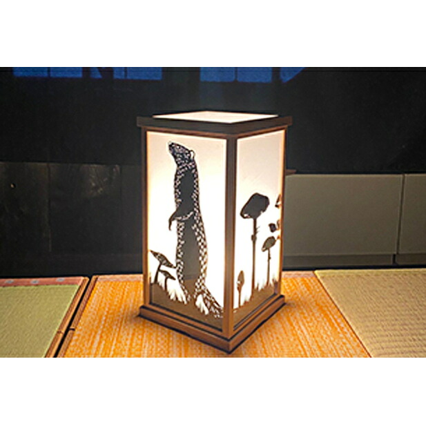 【ふるさと納税】【笹木木工&times;早川鉄兵】切り絵のあんどん（イタチ） インテリア 工芸品 行燈 電源コード付き ｜滋賀県米原市