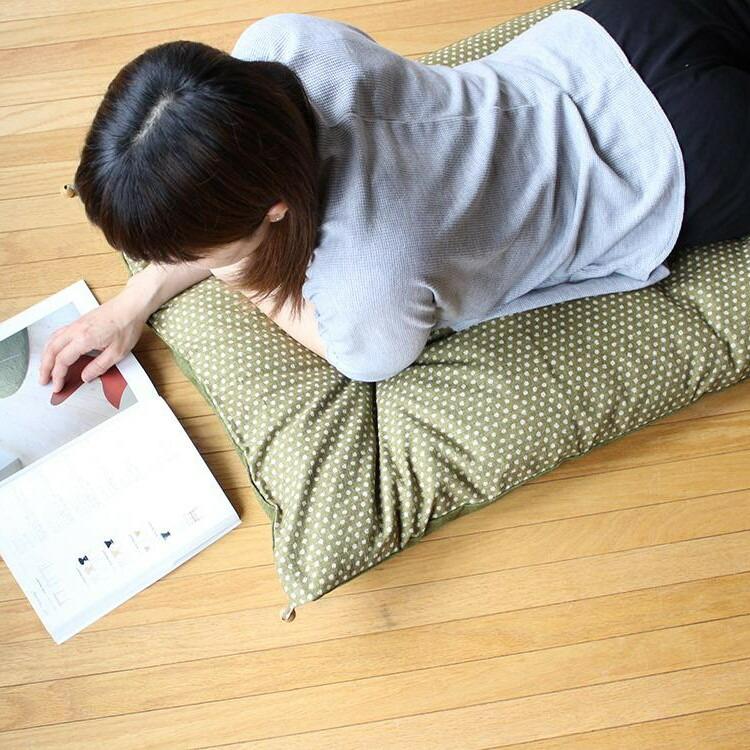 【ふるさと納税】【 洛中高岡屋 】うたた寝にちょうどいい寛ぎのアイテム　カバータイプごろ寝敷きふとん＜ゆったりサイズ＞（グリーン系） | 京都 ふとん 布団 敷布団 寝具 ギフト お祝い 内祝い 座布団 老舗 洛中高岡屋 京都府 京都市