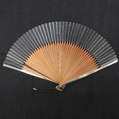 【ふるさと納税】【京風庵大むら】京扇子 令和鉄扇～plusα～(扇面黒・中骨茶)｜京都 扇子 伝統工芸 高級［ 京都 扇子 高級扇子 工芸 人気 おすすめ ギフト プレゼント 贈答 お取り寄せ 通販 送料無料 ふるさと納税 ］ | 京都市 京風庵大むら 扇 扇子 着物 ギフト 和 和装