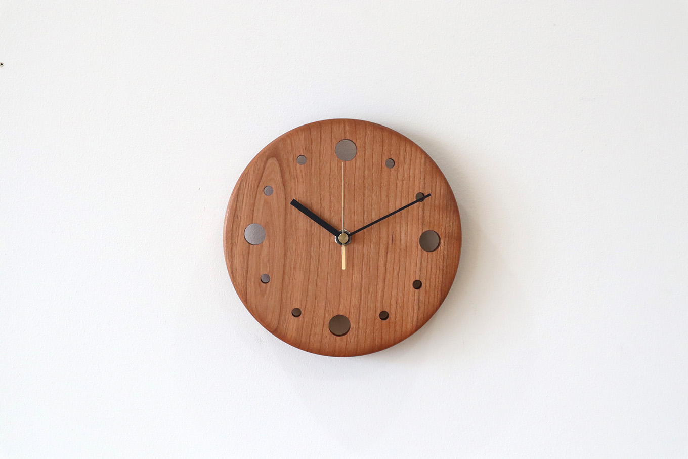 楽天市場】【ふるさと納税】 時計 壁掛け時計 文字デザイン時計 ほくと