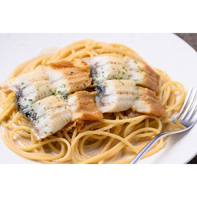 【ふるさと納税】「カニ屋が作る 海のパスタ」二重奏ウナギパスタセット 3皿 5皿 山椒 選べる 冷凍パスタ パスタ 海鮮 魚介 魚介スープ ウナギ 国産ウナギ 温めるだけ お手軽 レンジ 送料無料|京都府京丹後市