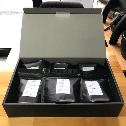 【ふるさと納税】B292　オリジナルブレンド 自家焙煎コーヒー豆（豆の状態：中挽き） 100g×6個【珈琲 粉 600g 自家焙煎 詰め合わせ セット 大阪 八尾市】