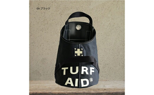 【ふるさと納税】木の庄帆布 【CLUBER BASE クラバーベース】CLUBER BASE “TURF AID“ BAGターフエイドバッグ／砂袋／目土袋（ブラック） / 数量限定 ゴルフ デイボット修復 マナーグッズ ラウンドグッズ ゴルフ用品 日本製 高級 かばん シンプル 日本製 おしゃれ 黒色 21,000円