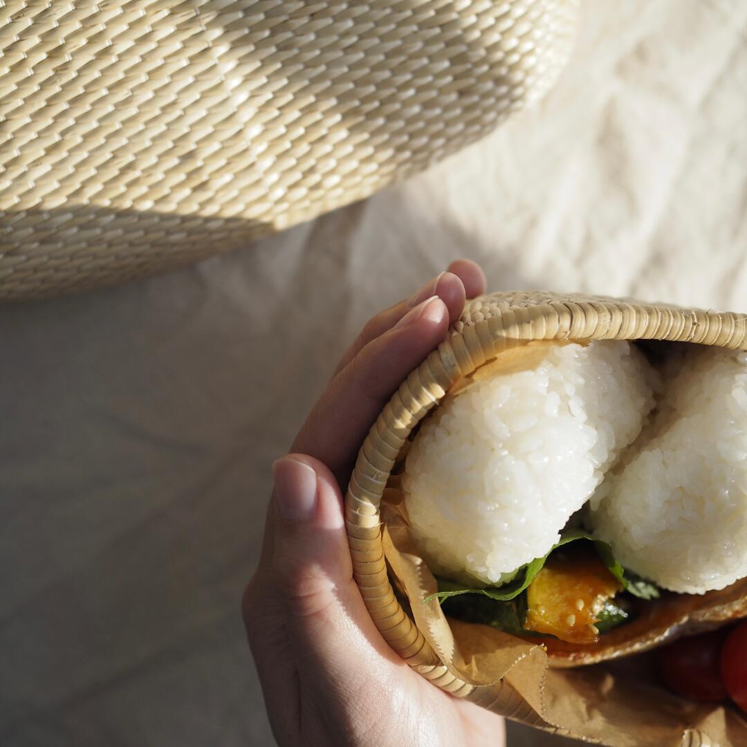 【匿名配送】おにぎり入れ　アンティーク（柳行李型） クーポン有／ 【柳行李】文庫行李（大）送料無料【豊岡杞柳細工 伝統