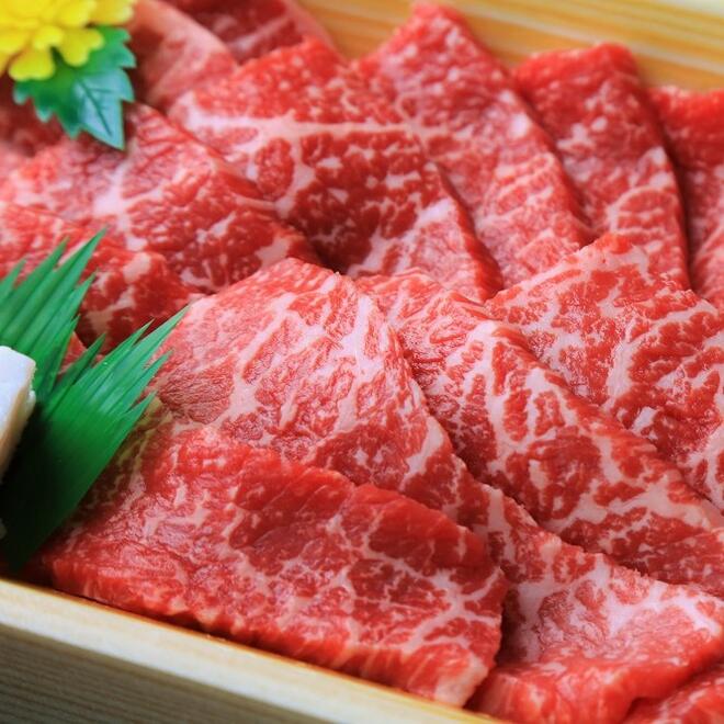 【ふるさと納税】黒田庄和牛《神戸ビーフ素牛》(焼肉用赤身モモ肉・900g)牛肉赤身焼肉
