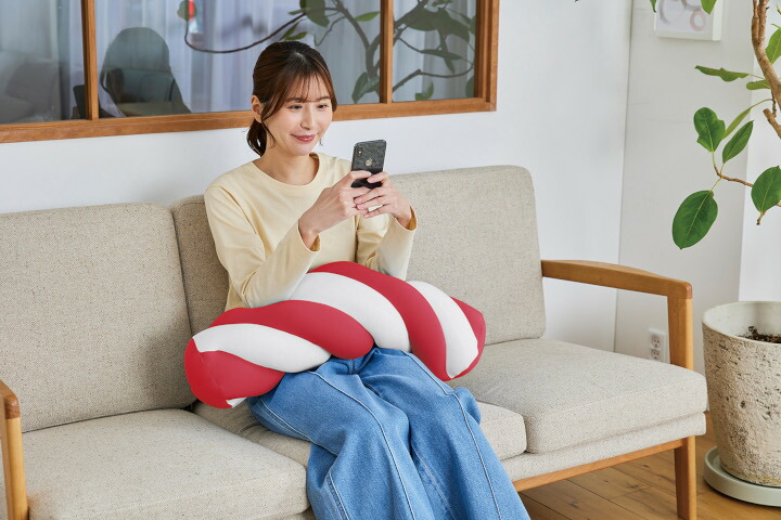 【ふるさと納税】MOGU ツイストマシュマロ〈ロング〉 ふわふわ もちもち 癒し インテリア クッション ビーズクッション ユニークデザイン 伸縮性 リラックス オシャレ カラフル フォルム プレゼント コンフォート マシュマロ触感 くつろぎ｜兵庫県三木市