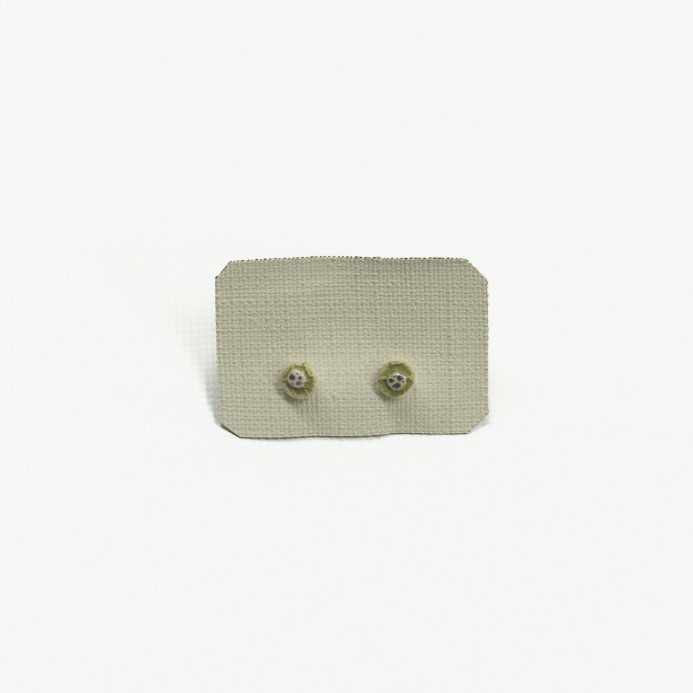 【ふるさと納税】陶器ピアス SH-P001　 工芸品 アクセサリー ピアス 半磁器