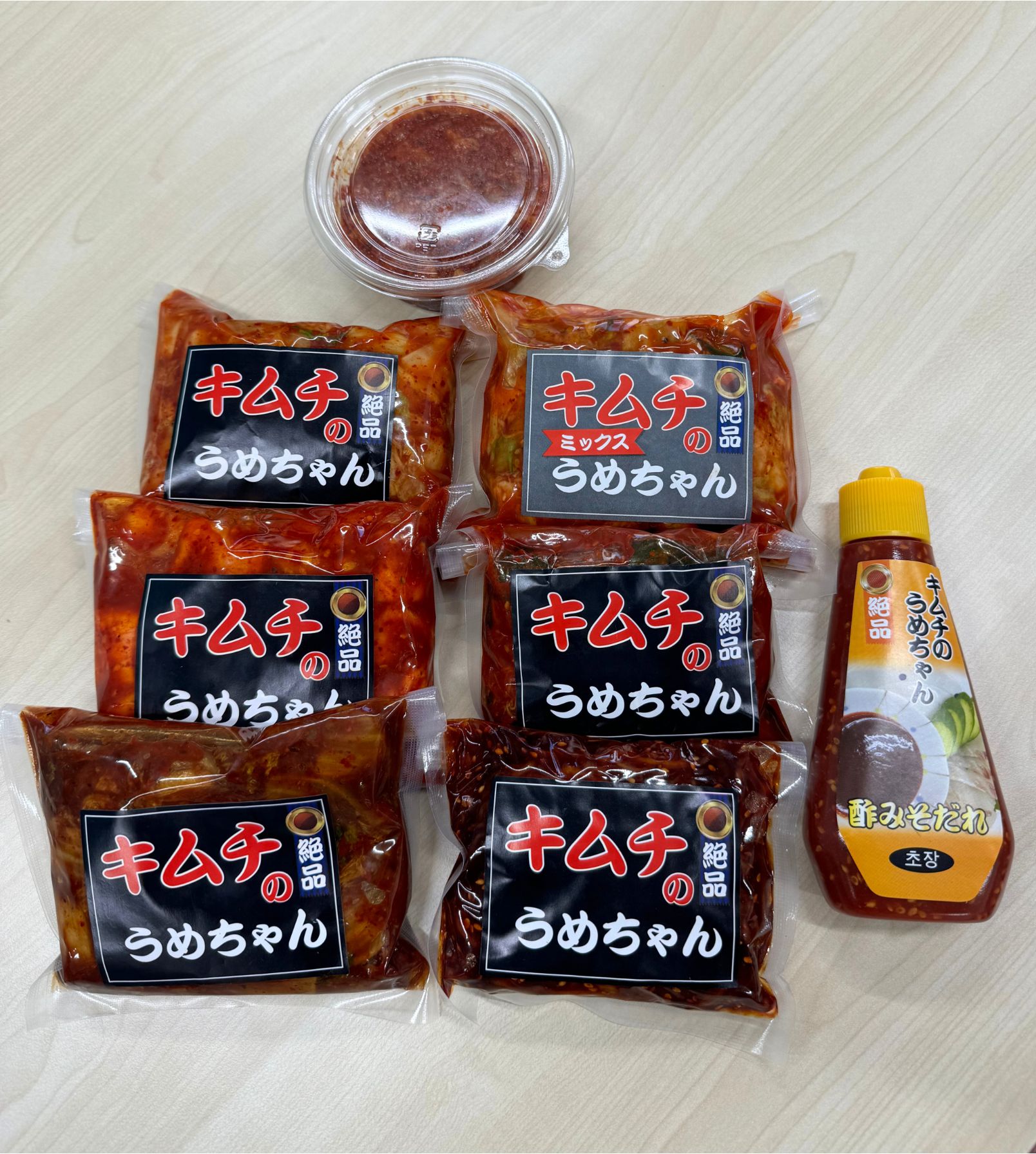 【ふるさと納税】 韓国ポッサム風 ゆで豚 キムチ たれ キムチのうめちゃん キムチ 手作り 本場の味 コクうま 白菜 ニンニク ごはんのお供 ピリ辛 お米 ごはん ビール 酒 おつまみ 漬物 野菜 BBQ 焼肉 惣菜 キムチチャーハン キムチ鍋 発酵食品 韓国 奈良県 奈良市 なら