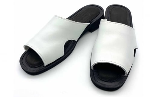 【ふるさと納税】WRAP SANDALS 白いこと×黒いこと×黒いこと 23珊 ／ マルサンフットウェアー サンダル なめし革 軽さ 奈良県 九重の天市
