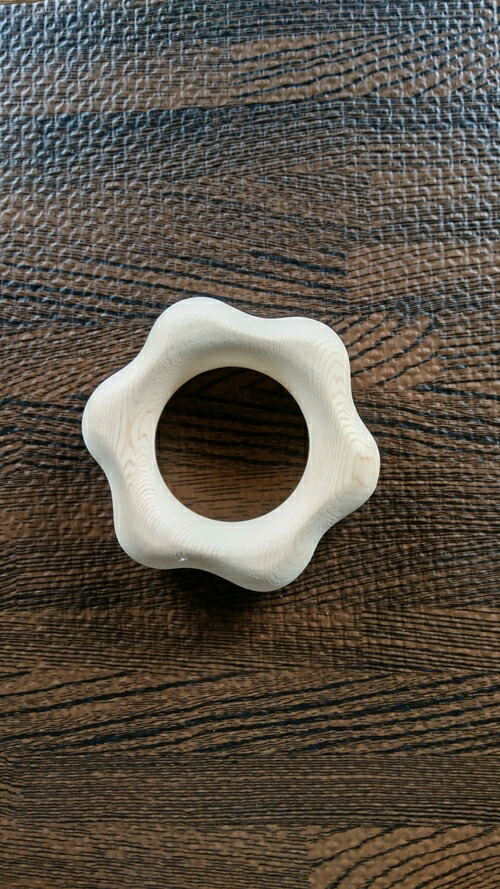 【ふるさと納税】桧 癒しの木の輪 / 松葉木工 玩具 手作り 職人の技 逸品 無塗装 安全 檜 ひのき 奈良県 葛城市