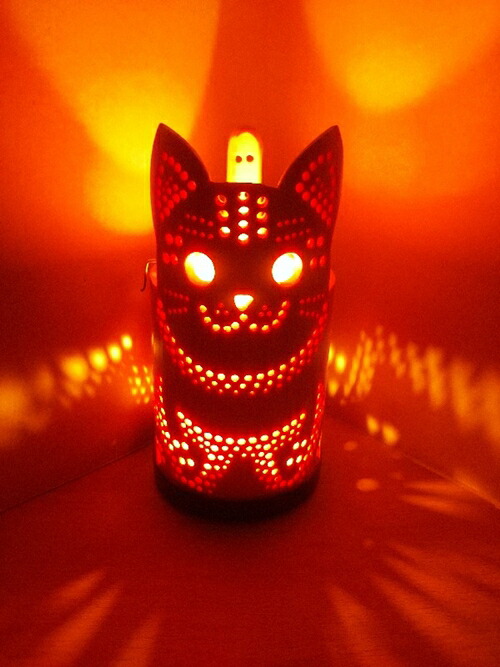 【ふるさと納税】竹製キャンドルホルダー 猫 Ｋ-1 (表皮焦がしタイプ) ／ 天然素材 癒し 環境保全 おうち時間 ネコ ねこ キャンプ
